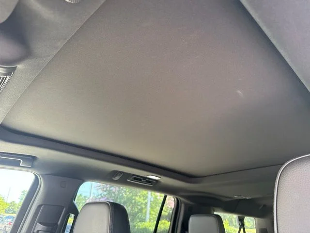 Used 2021 Green GMC Denali image 9