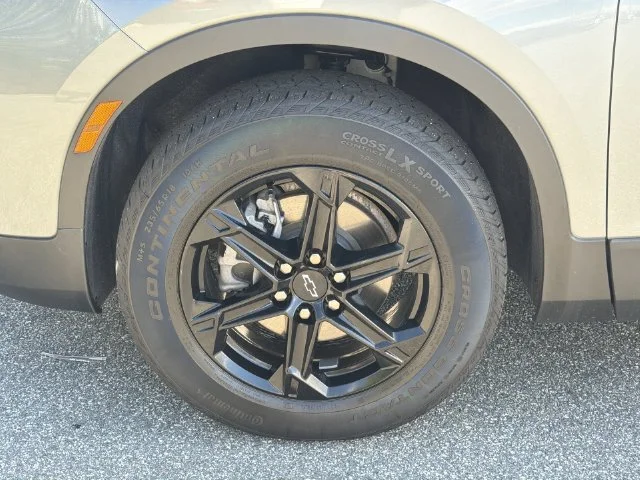 Used 2024 Gray Chevrolet LT image 39