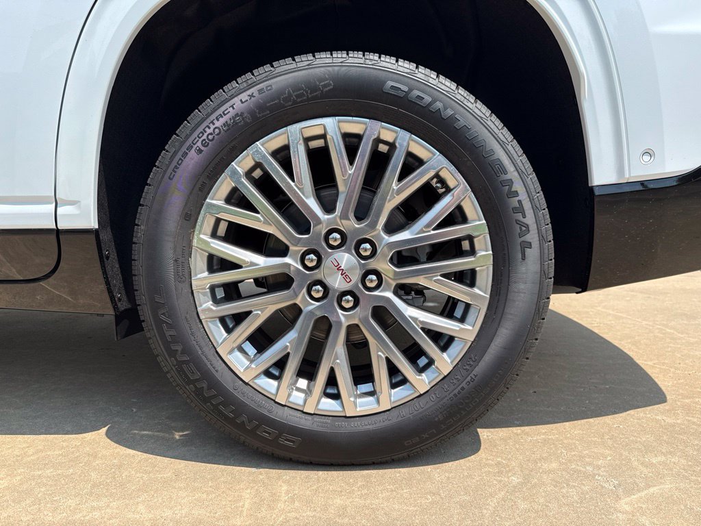2026 GMC Acadia Denali - Photo 9