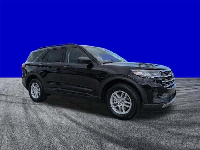 New 2026 Agate Black Metallic Ford Active image 2