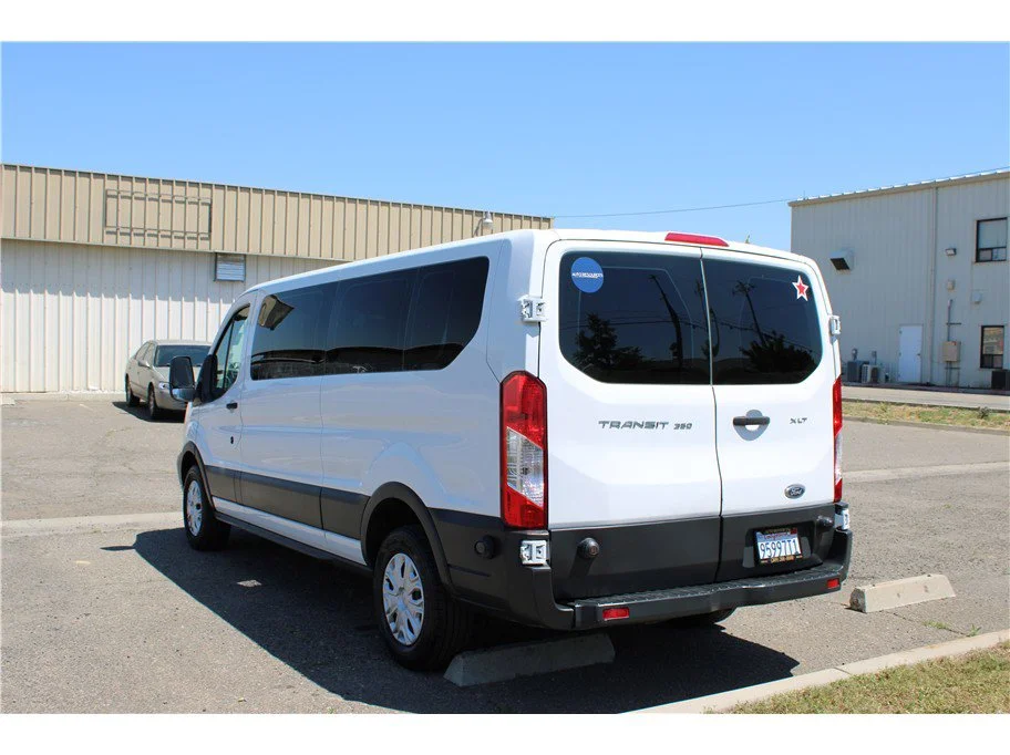 2015 Ford Transit XLT - Photo 7