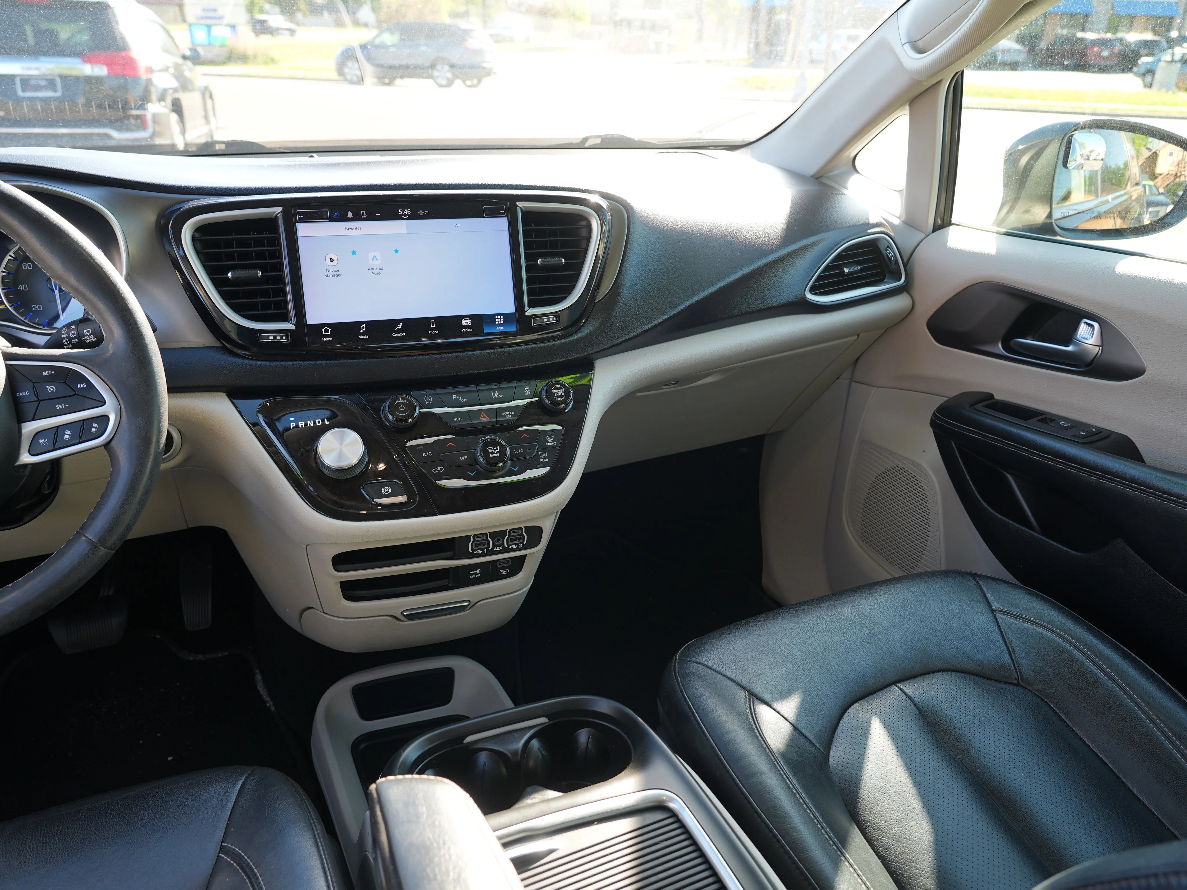 2022 Chrysler Pacifica Touring L - Photo 20