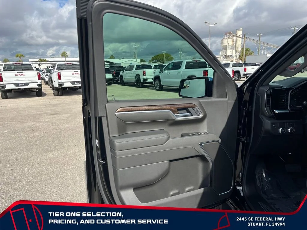New 2026 Onyx Black GMC SLE image 11