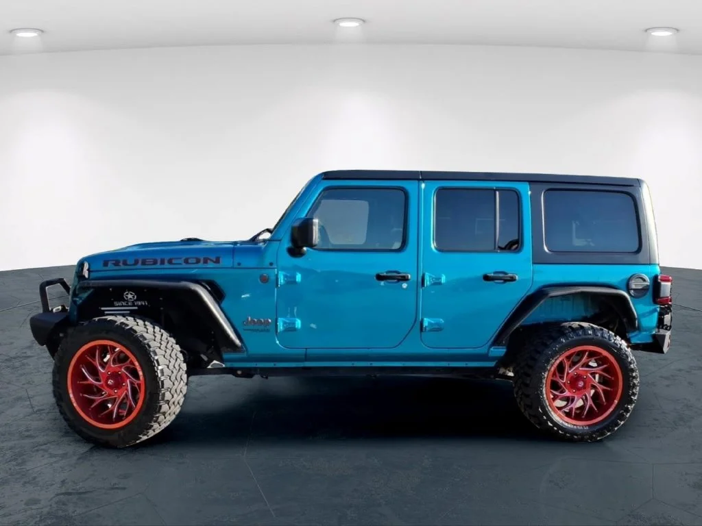 Used 2020 Teal Jeep Unlimited Rubicon image 16