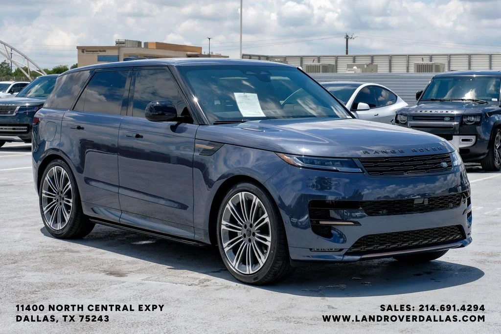 New 2026 Varesine Blue Metallic Land Rover Dynamic SE image 5