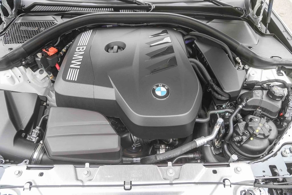 Used 2026 Alpine White BMW 330i image 22