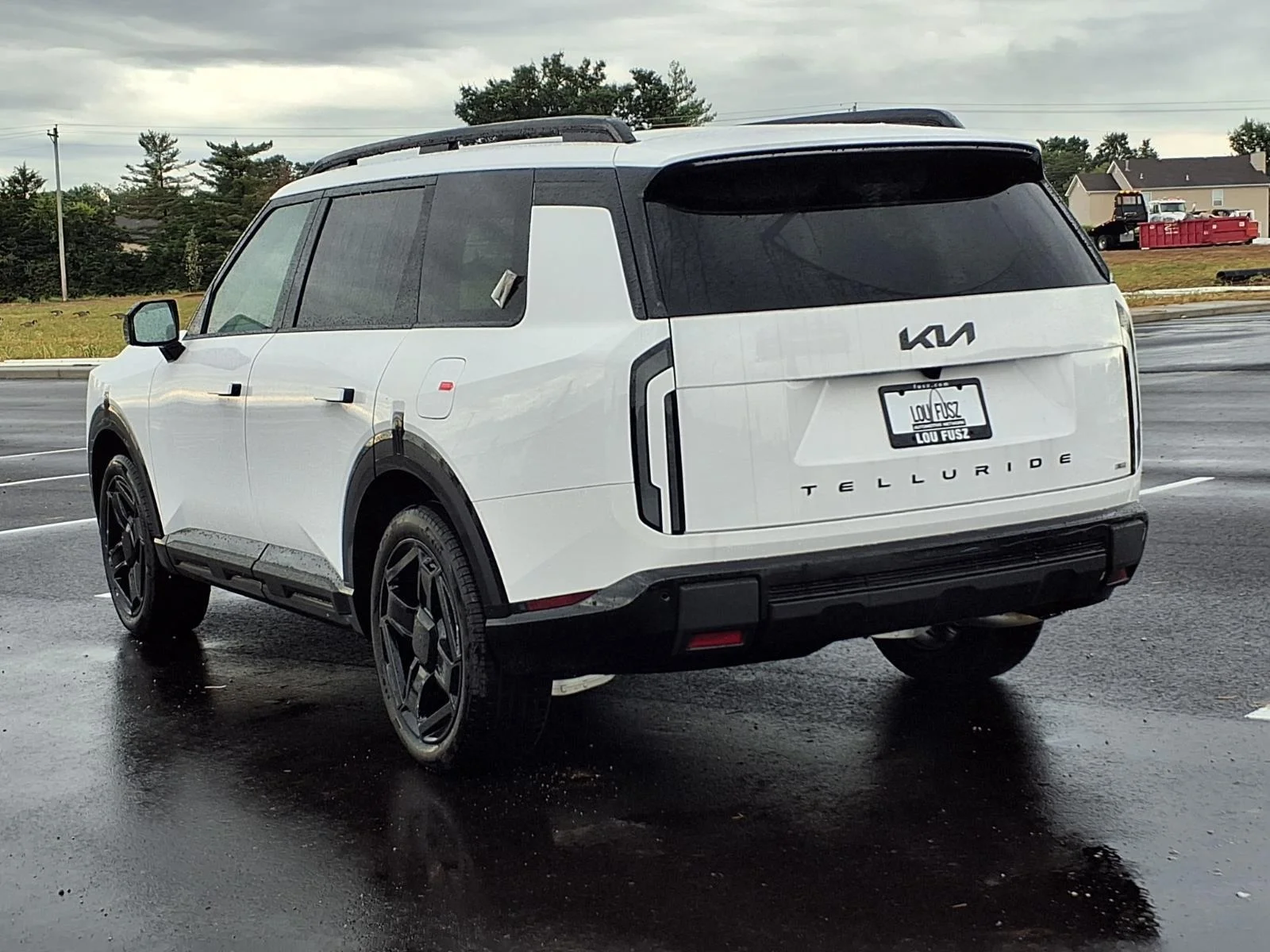 New 2027 Glacial White Pearl Kia X-Line EX image 6