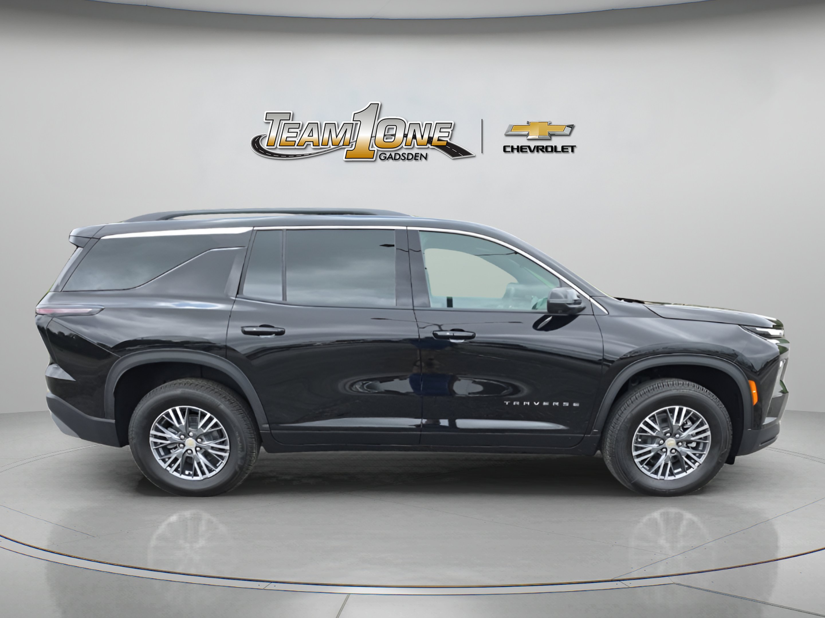 2026 Chevrolet Traverse LT - Photo 7
