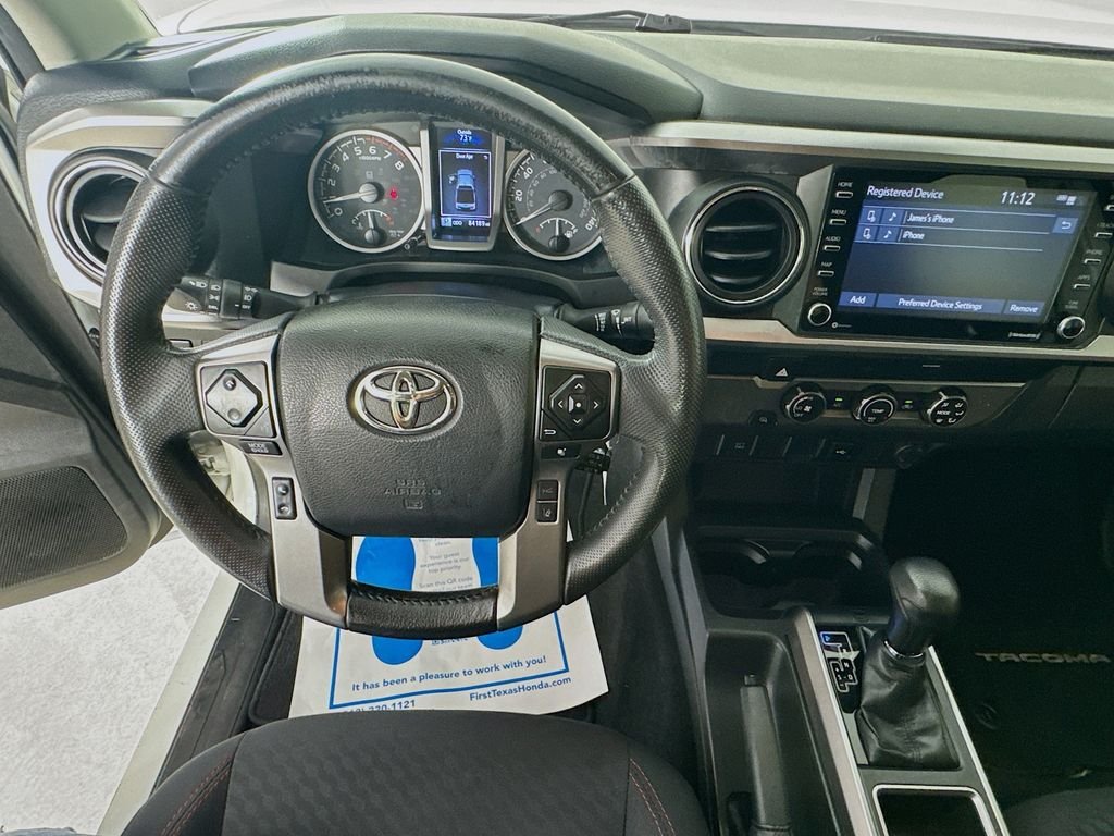 Used 2022 White Toyota SR5 image 12