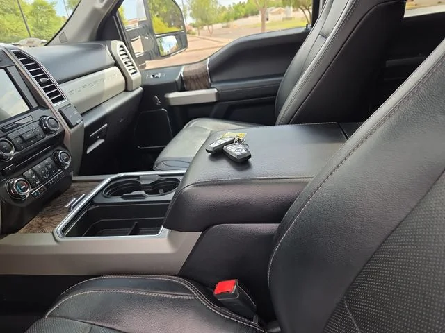 Used 2017 White Ford Lariat image 15
