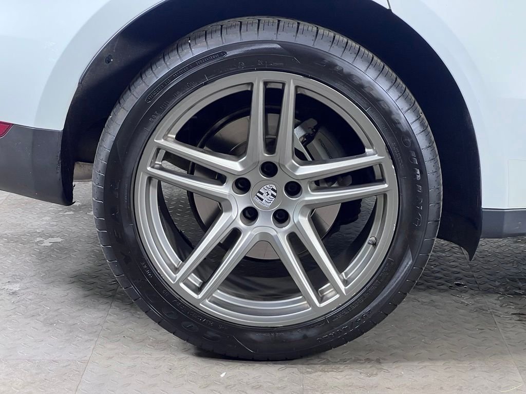 Used 2020 White Porsche S image 13