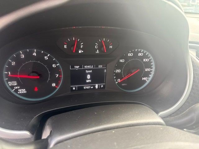Used 2024 Mineral Gray Metallic Chevrolet LT image 8