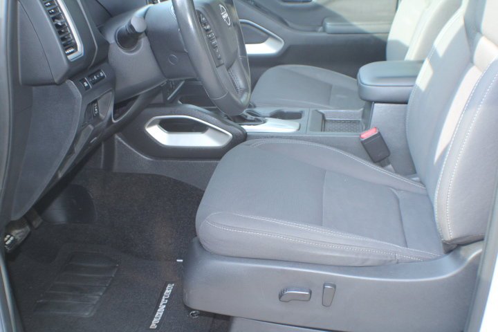 Used 2023 Glacier White Nissan SV image 13