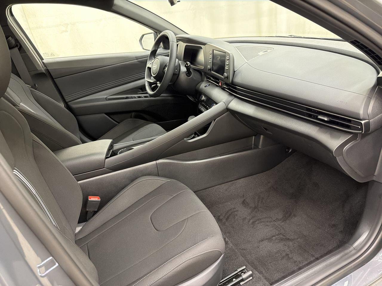 New 2026 Ecotronic Gray Hyundai SEL Sport Premium image 15