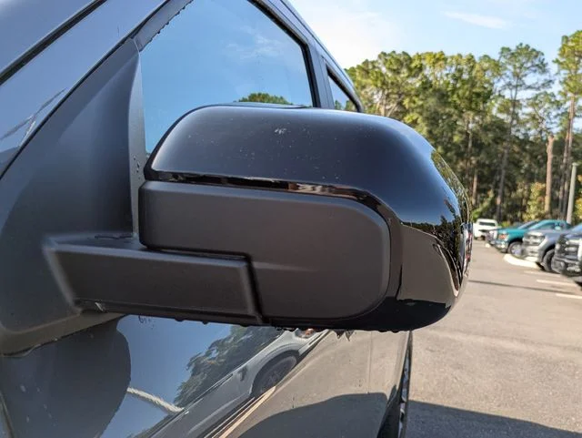 New 2026 Carbonized Gray Metallic Ford XLT image 11