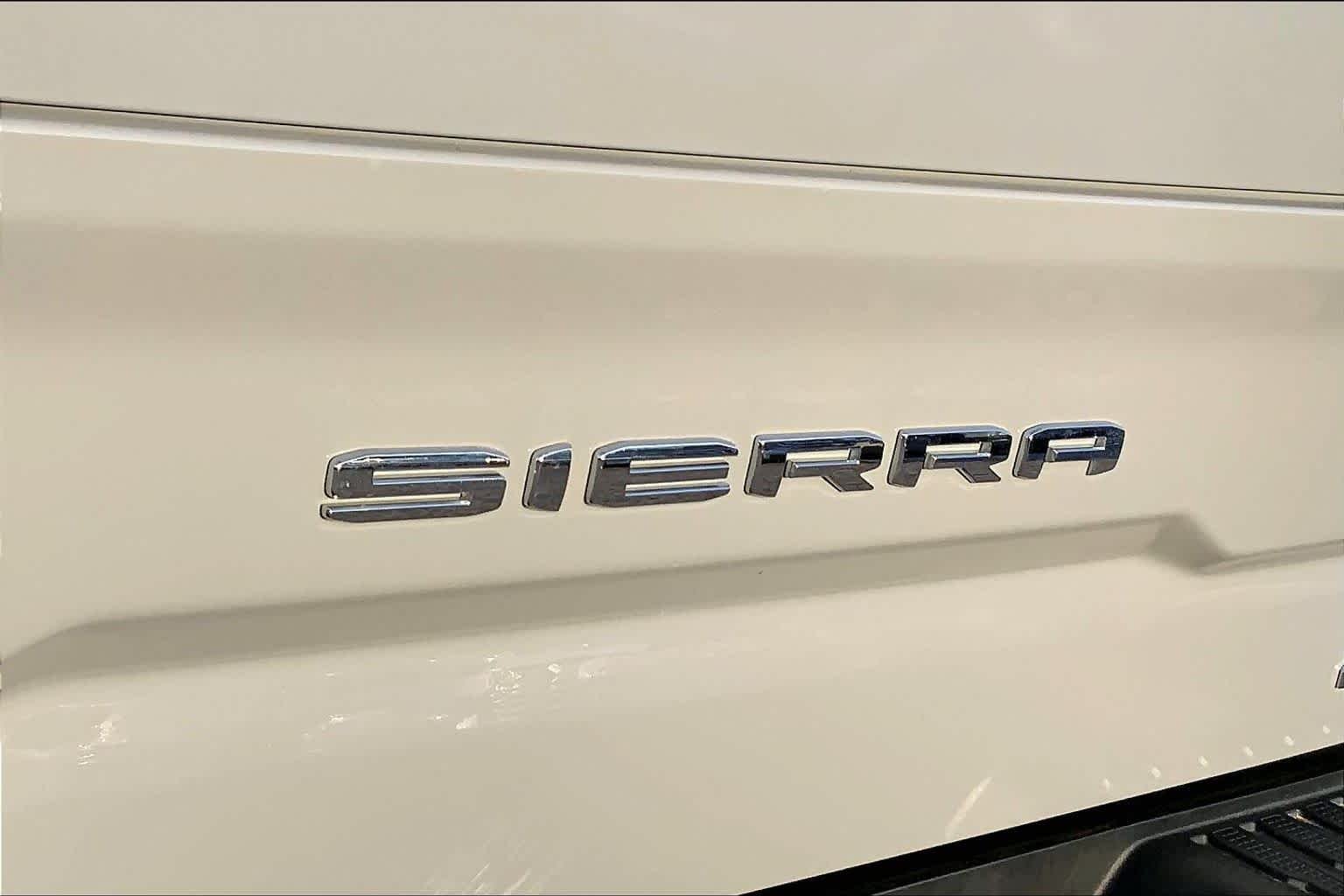 Used 2024 Thunderstorm Gray GMC AT4 image 31