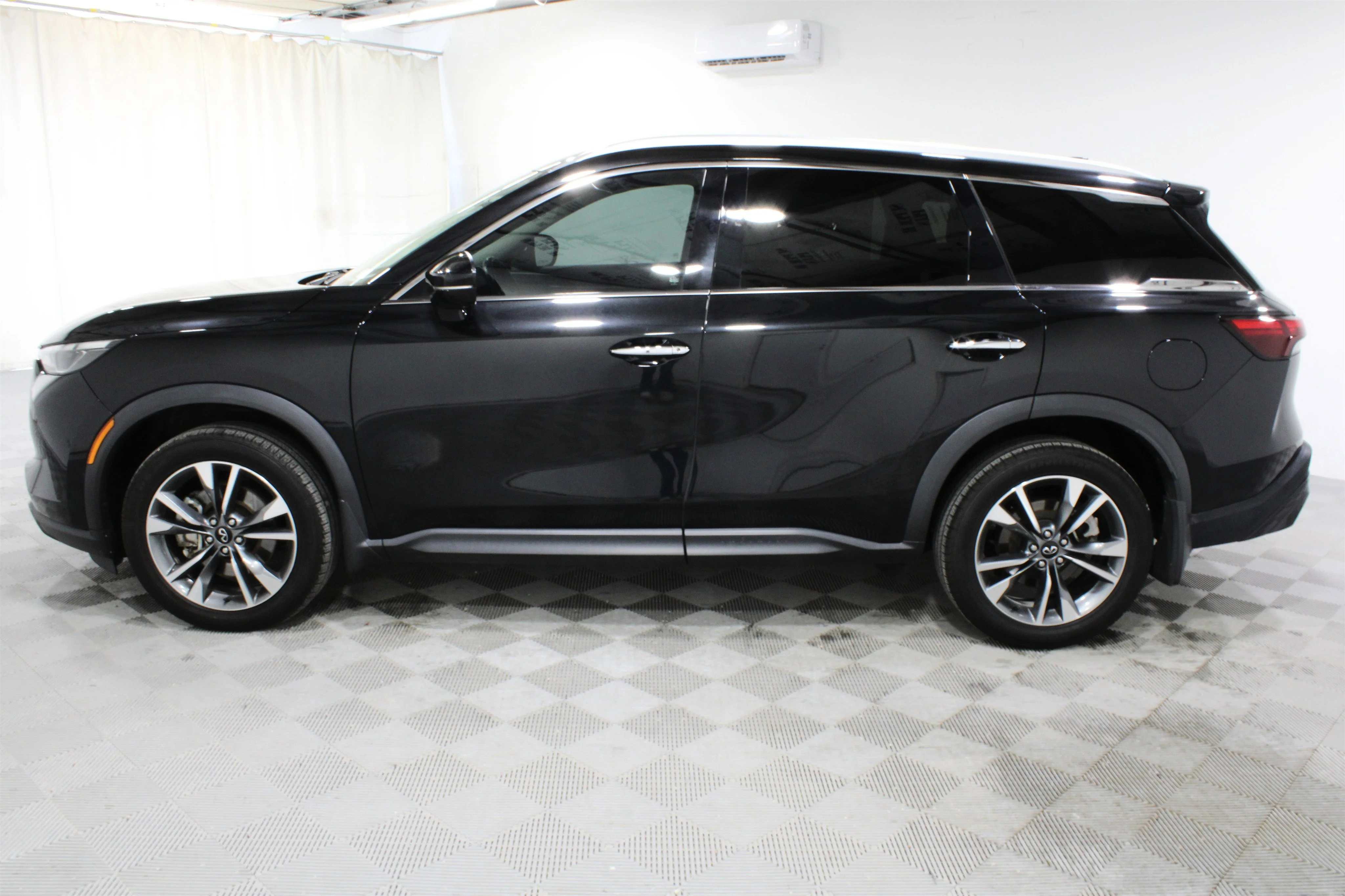 2023 INFINITI QX60 LUXE - Photo 33