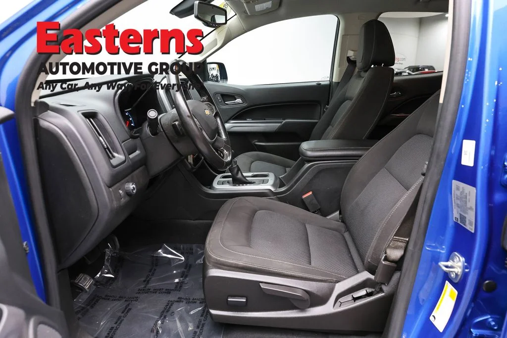 Used 2022 Blue Chevrolet LT image 14