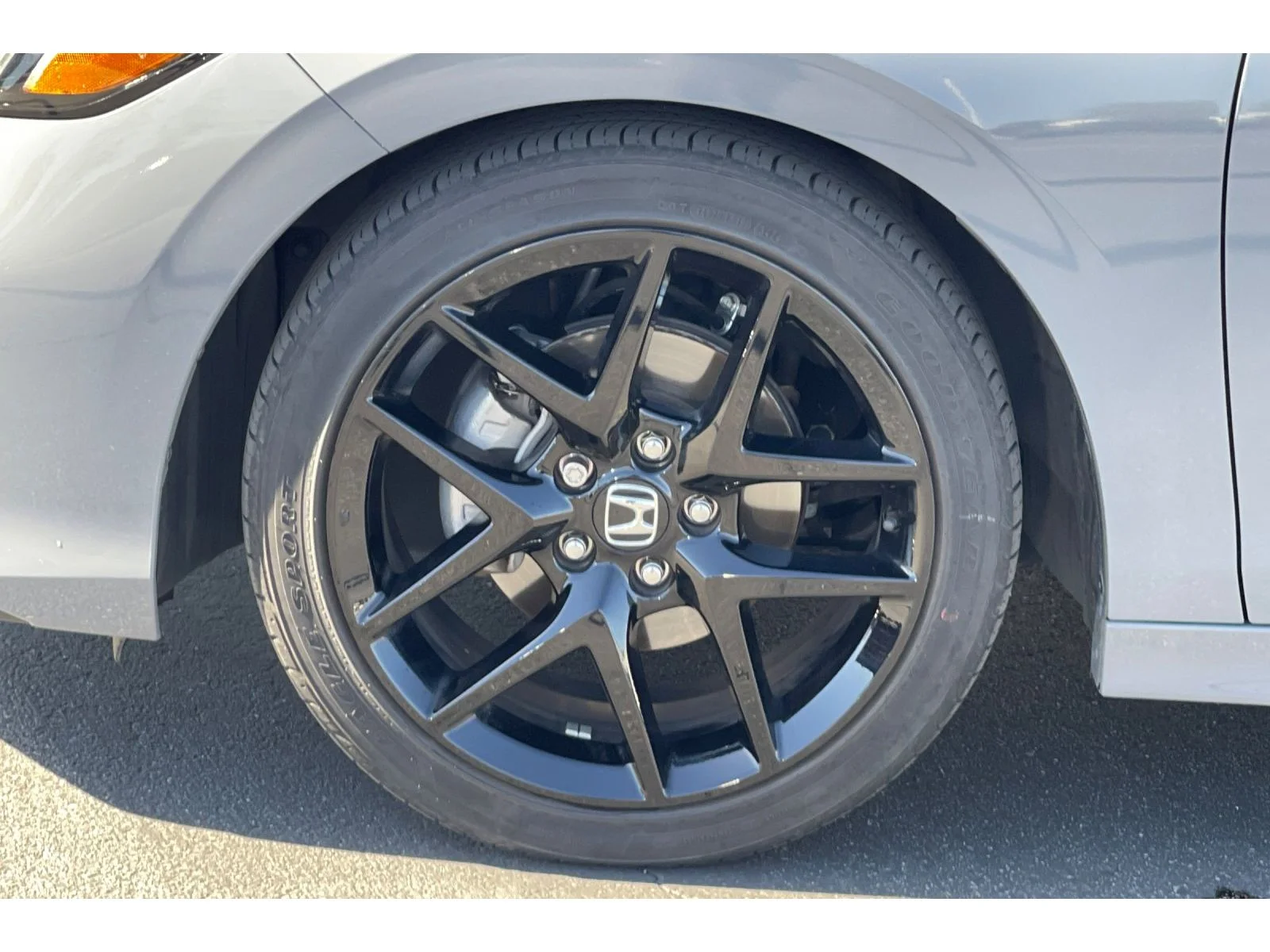 Used 2025 Urban Gray Pearl Honda Sport image 10