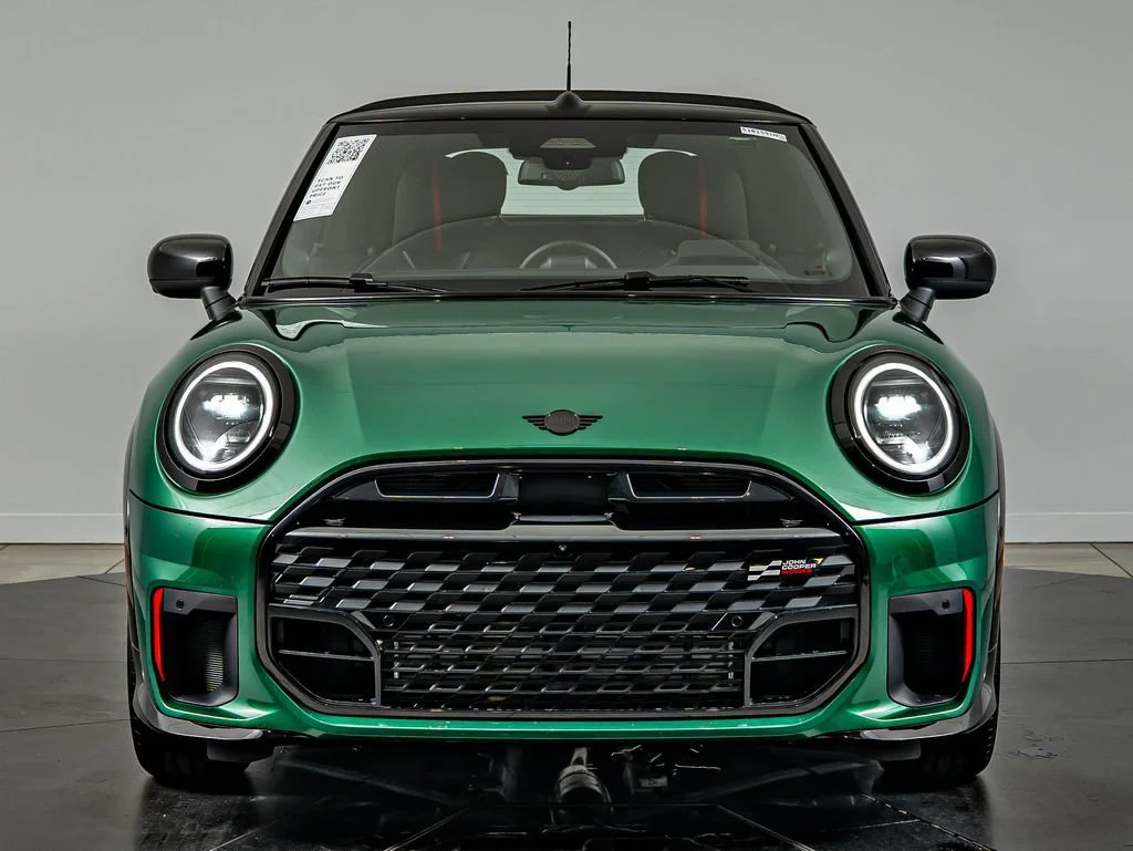 New 2026 British Racing Green MINI Iconic image 3
