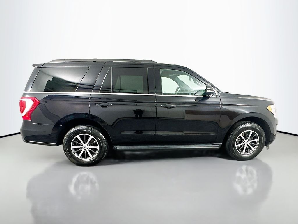 Used 2020 Black Ford XLT image 4