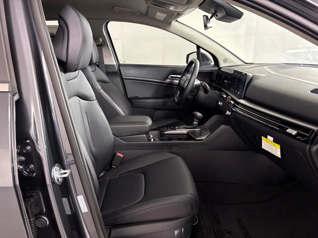 New 2026 Gravity Gray Kia EX image 42