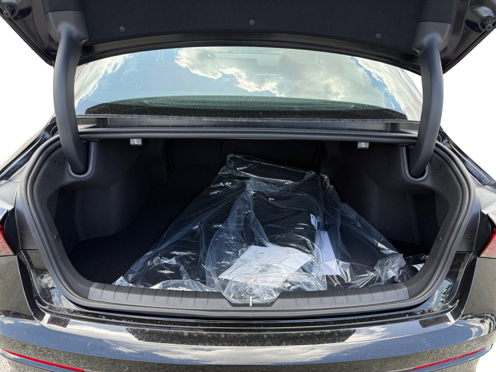 New 2026 Aurora Black Pearl Kia GT-Line image 17