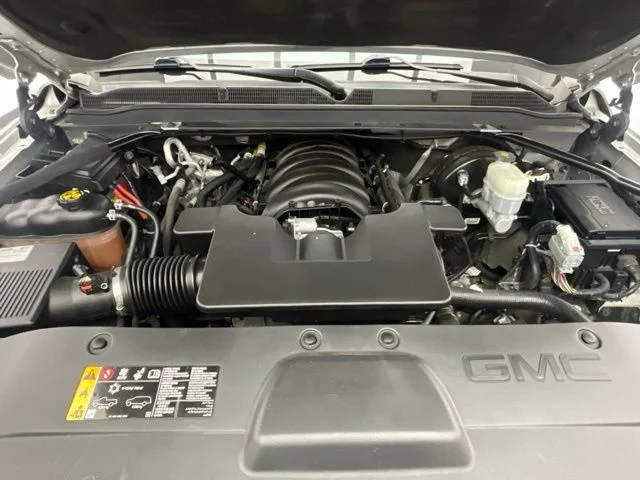 Used 2019 Silver GMC SLE image 30