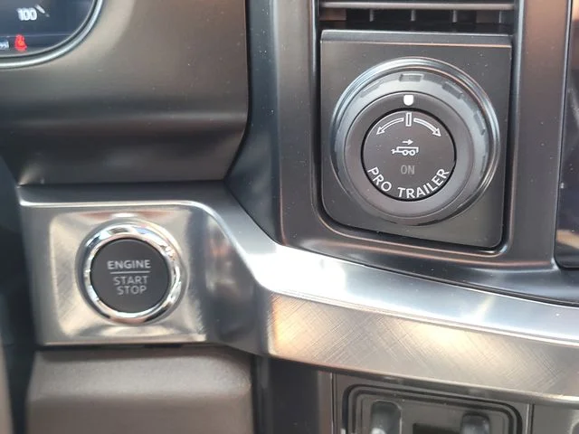 New 2026 Ruby Red Metallic Ford King Ranch image 31