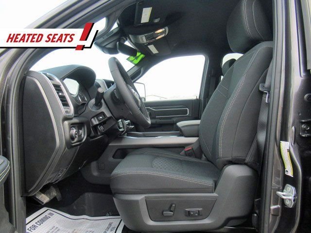 2025 Ram 2500 Big Horn photo 4