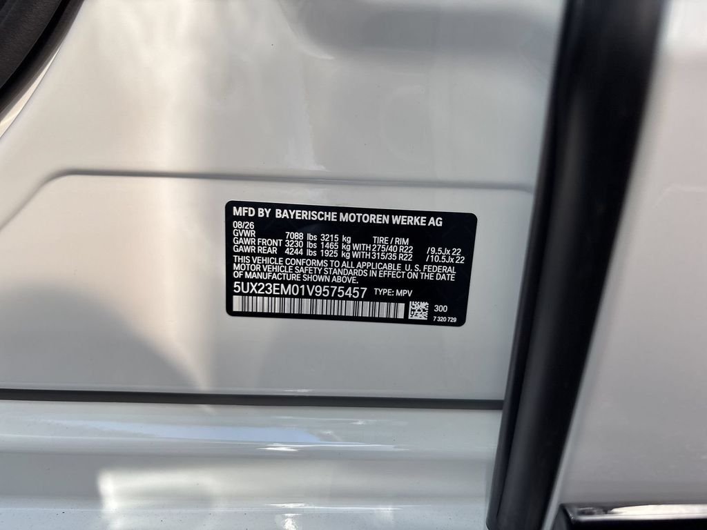 New 2027 Alpine White BMW xDrive40i image 23
