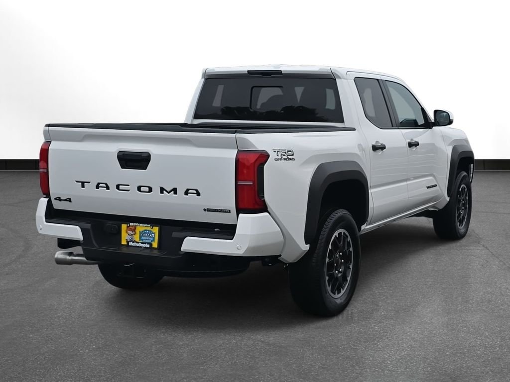 2025 Toyota Tacoma TRD Off Road - Photo 5