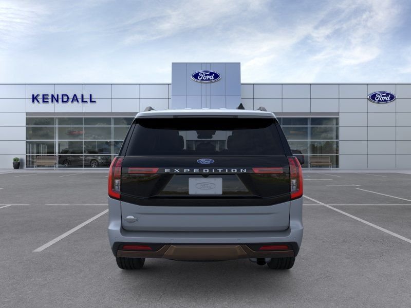 New 2026 Gray Ford King Ranch image 5