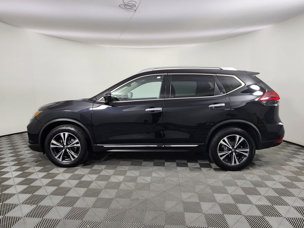 Used 2018 Nissan Rogue SL with VIN JN8AT2MV6JW318365 for sale in Highlands Ranch, CO