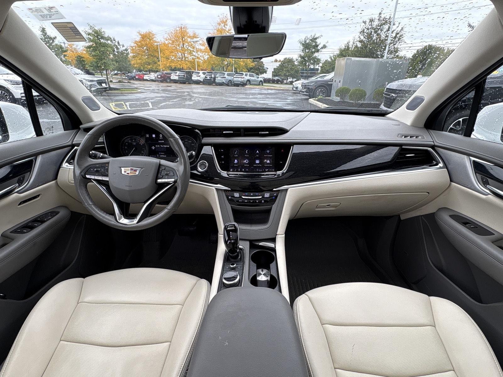 Used 2025 Crystal White Tricoat Cadillac AWD Premium Luxury image 17