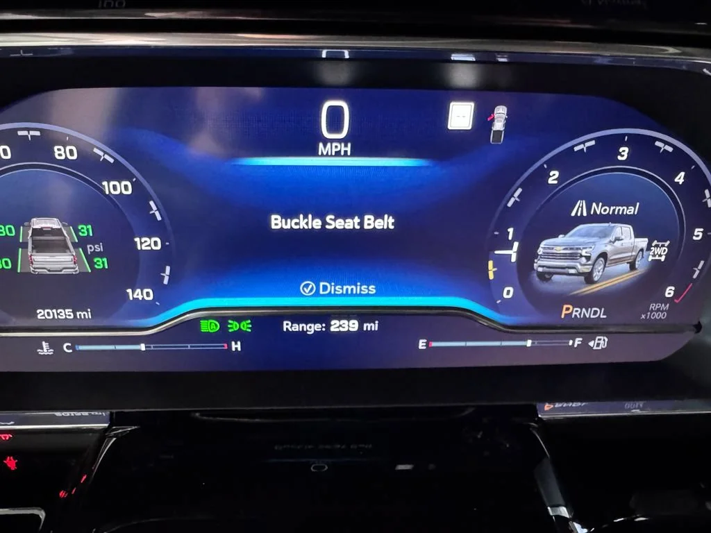 2023 Chevrolet Silverado 1500 LT - Photo 18