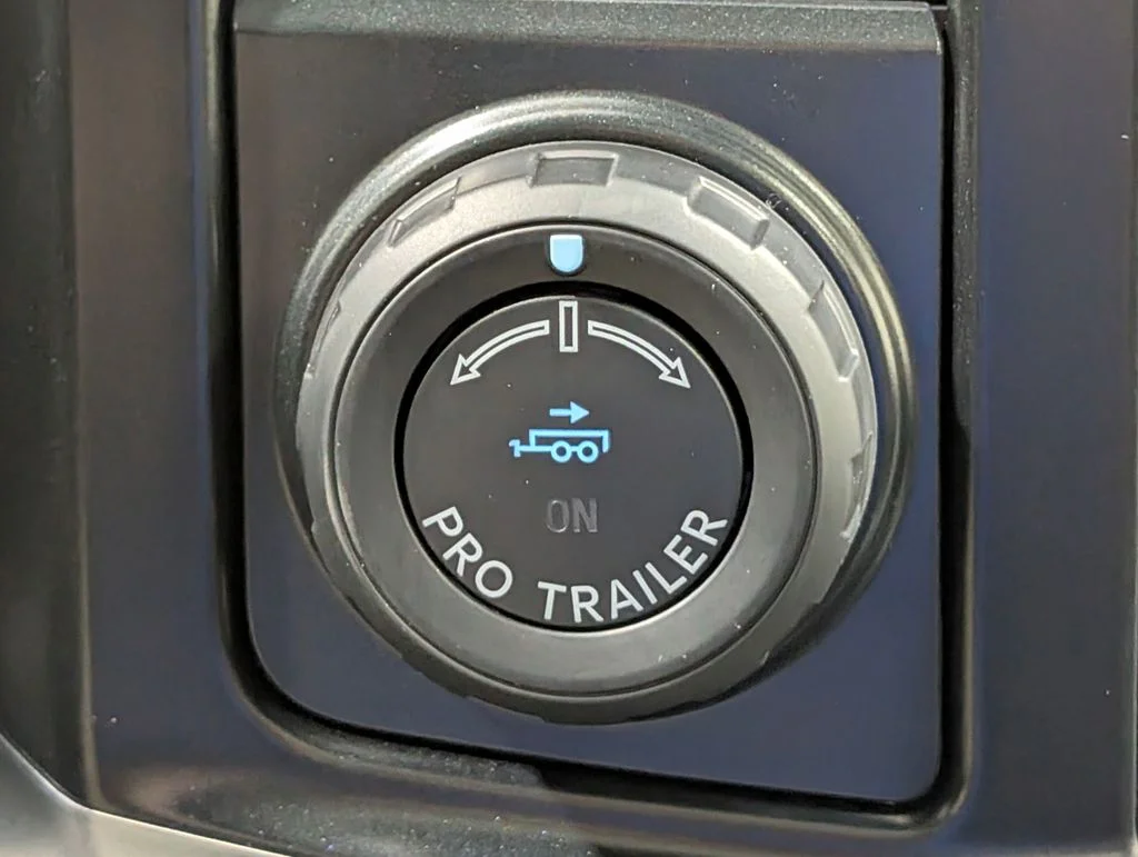 New 2026 Avalanche Ford F-350® Platinum® image 7