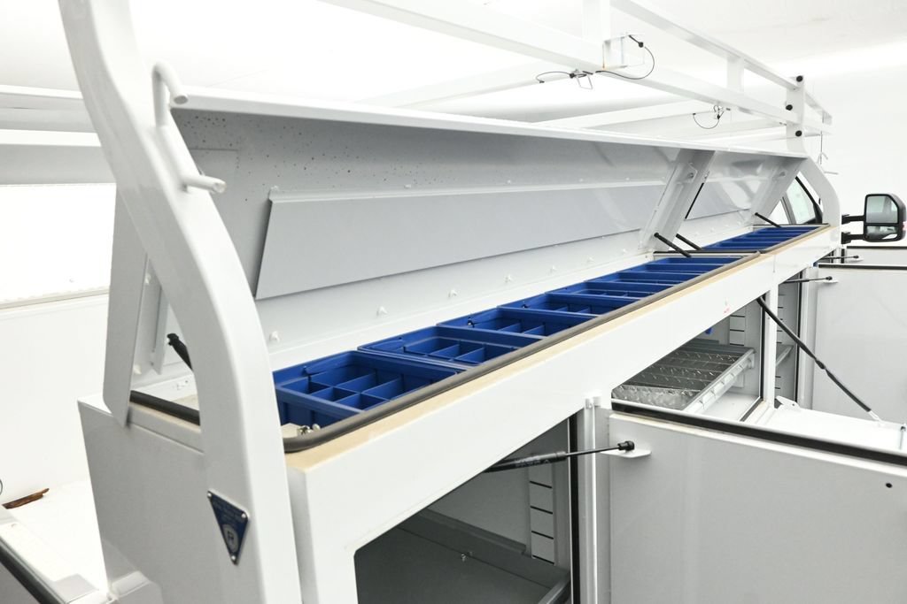 New 2026 Oxford White Ford XL image 26