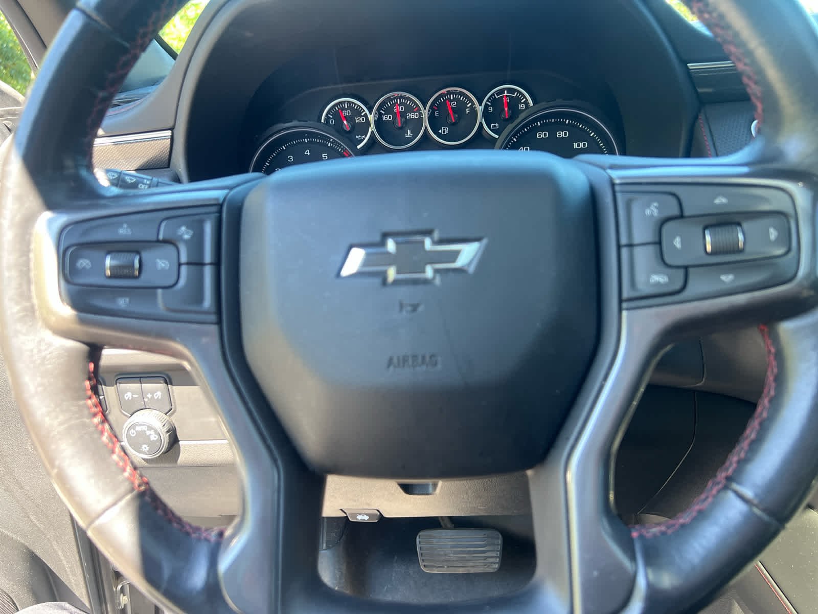 Used 2021 Satin Steel Metallic Chevrolet RST image 26