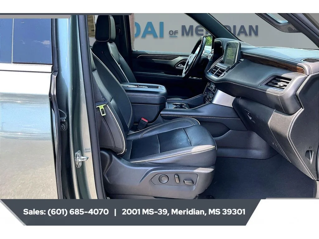 Used 2023 Silver Sage Metallic Chevrolet Premier image 6