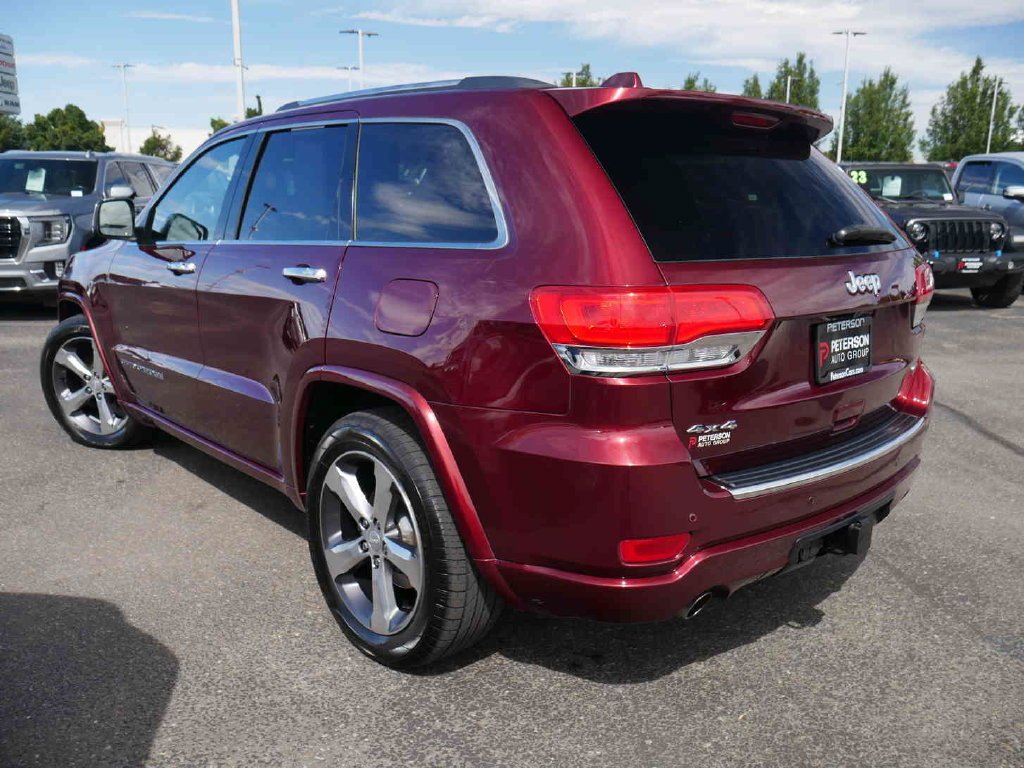 Used 2017 Red Jeep Overland image 21