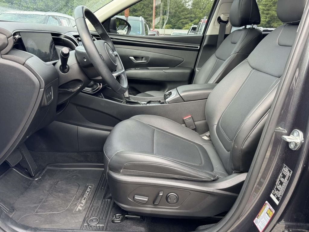 Used 2024 Gray Hyundai SEL image 21