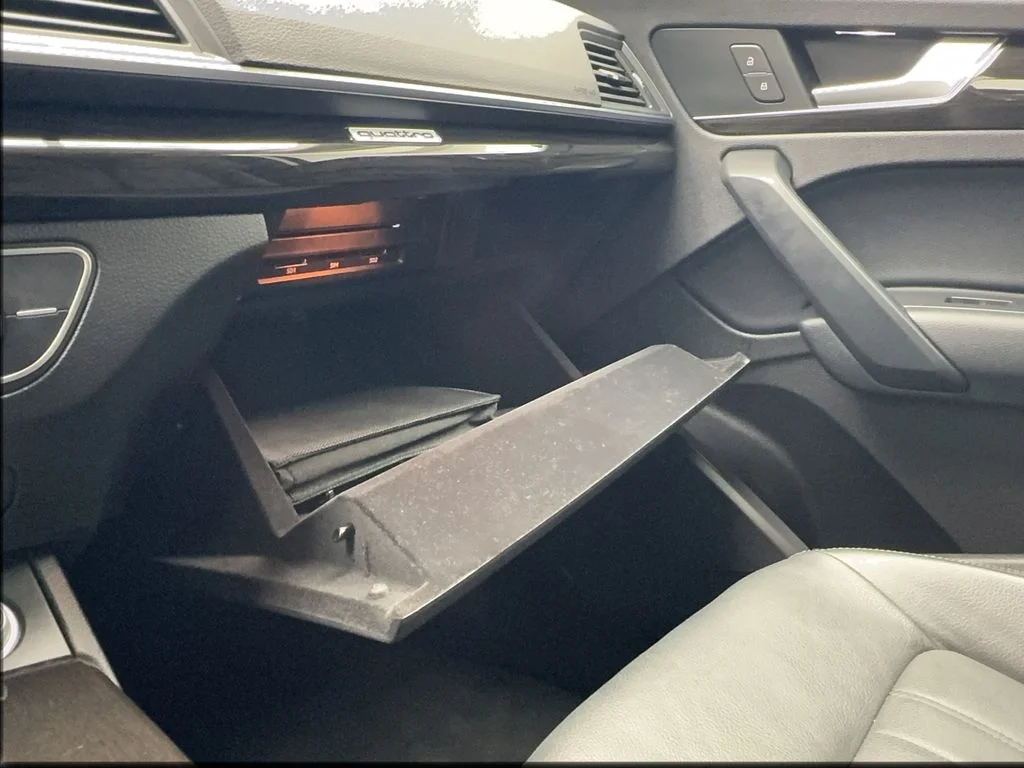 Used 2018 Black Audi 2.0T image 45