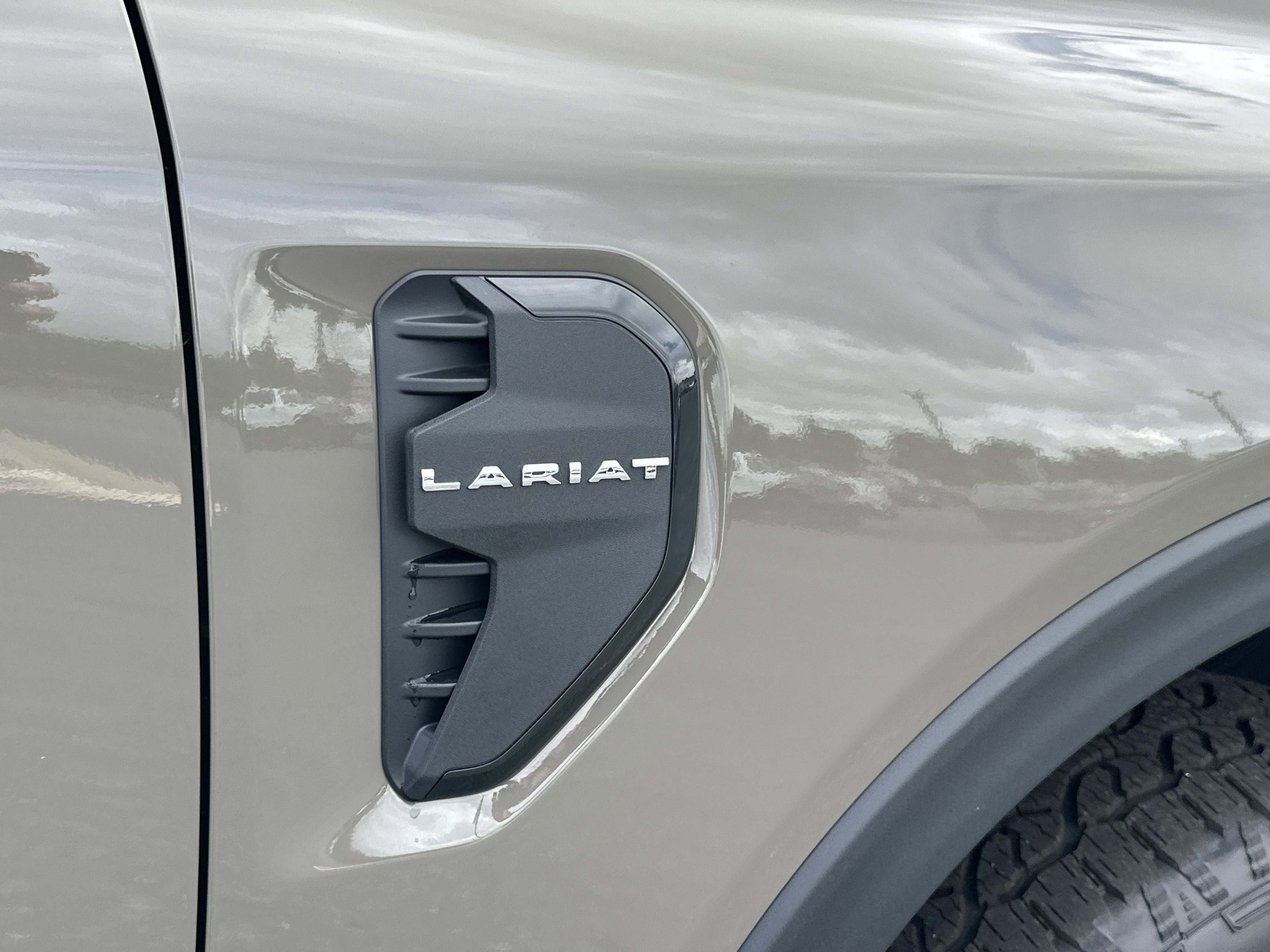 2025 Ford Ranger Lariat - Photo 9