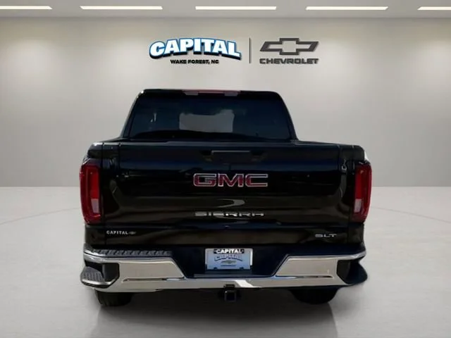 Used 2025 Onyx Black GMC SLT image 6