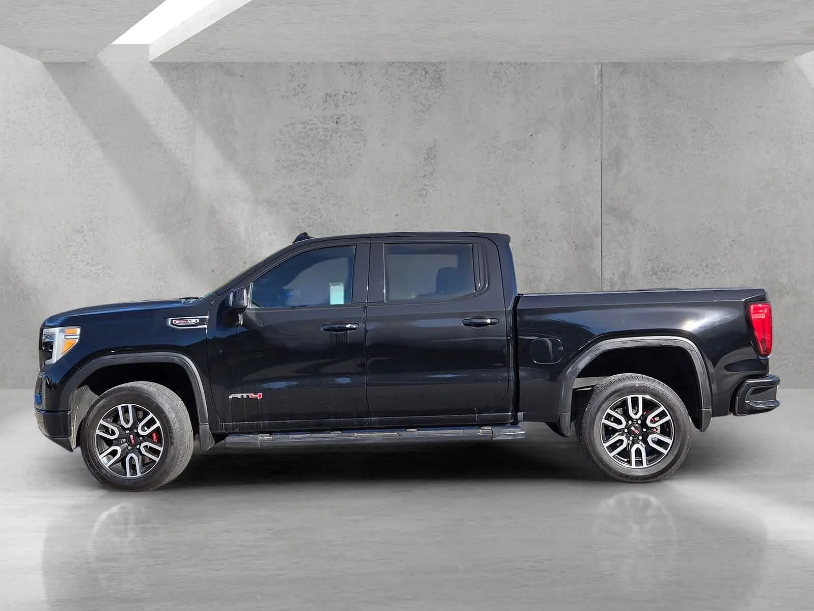 Used 2019 ONYX BLACK GMC AT4 image 7