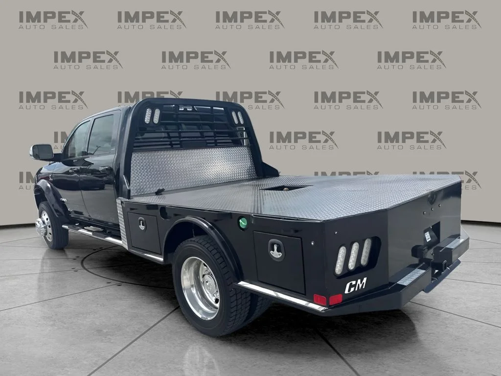 Used 2021 Black Ram Laramie image 2