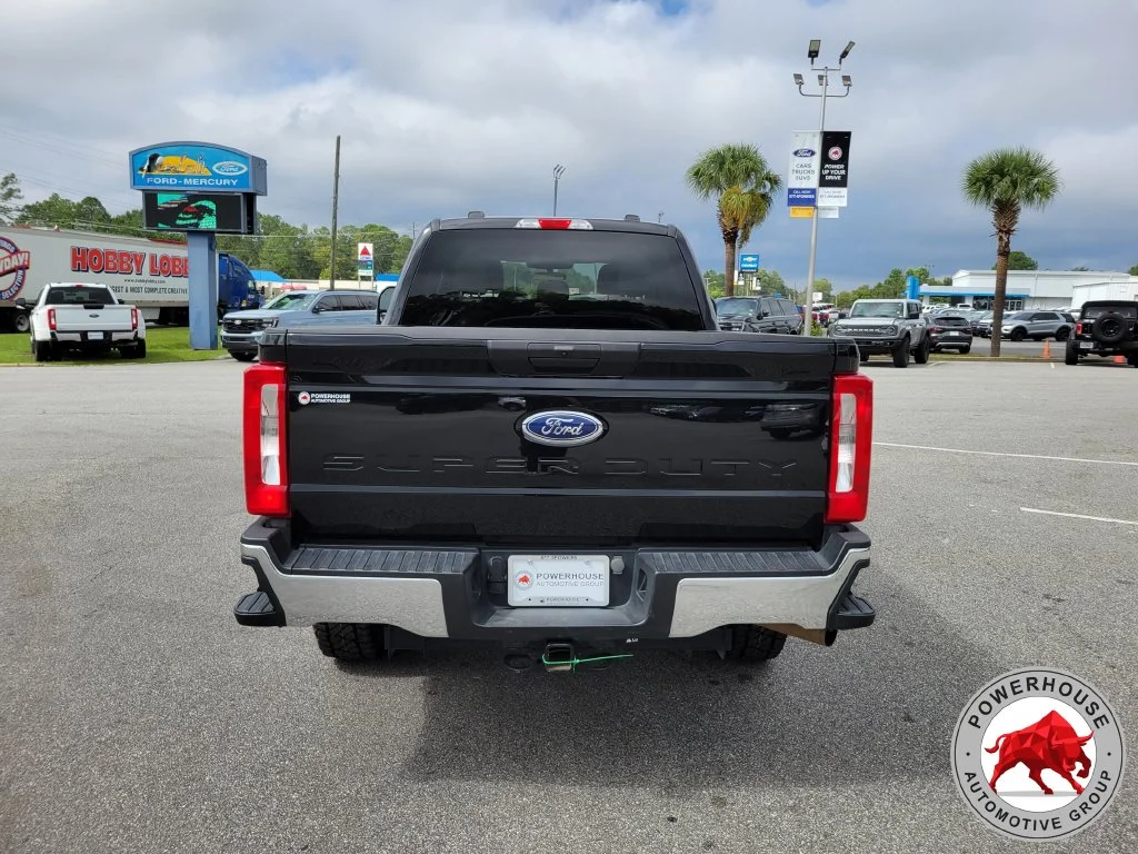 Used 2026 Black Ford XLT image 4