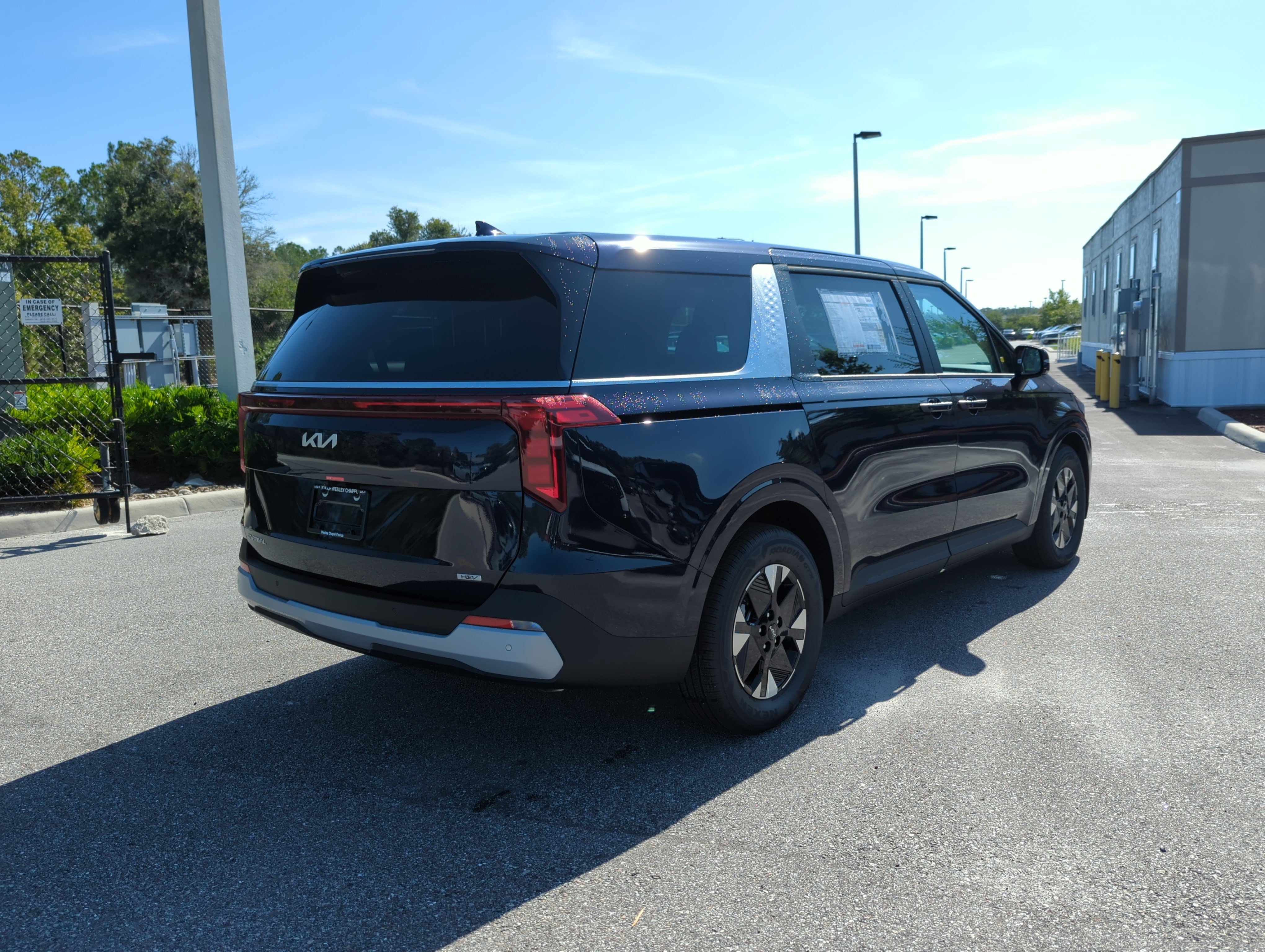 New 2026 Deep Chroma Blue Kia LXS image 8