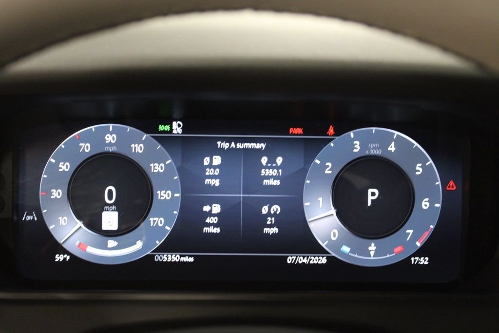 Used 2026 Fuji White Land Rover Dynamic SE image 25